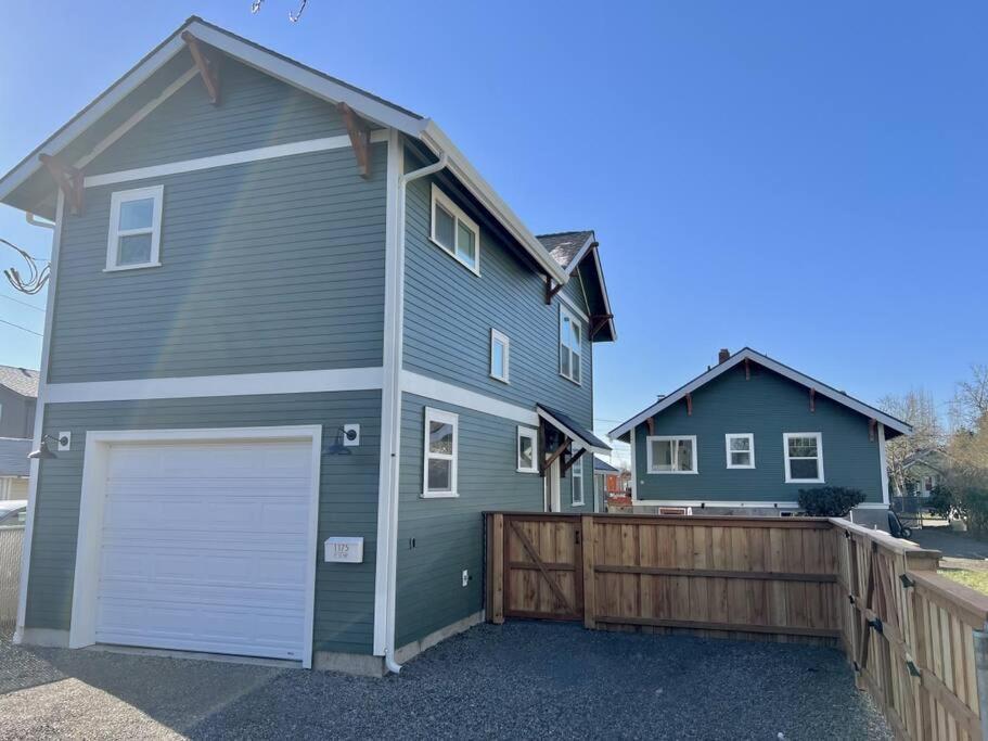 Brand New Custom Built Cottage In Downtown W/Pool! Salem Extérieur photo